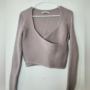 Ribbed V-Neck Long Sleeve Top